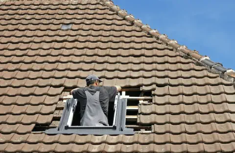 Pose de velux - Sainte-Marthe